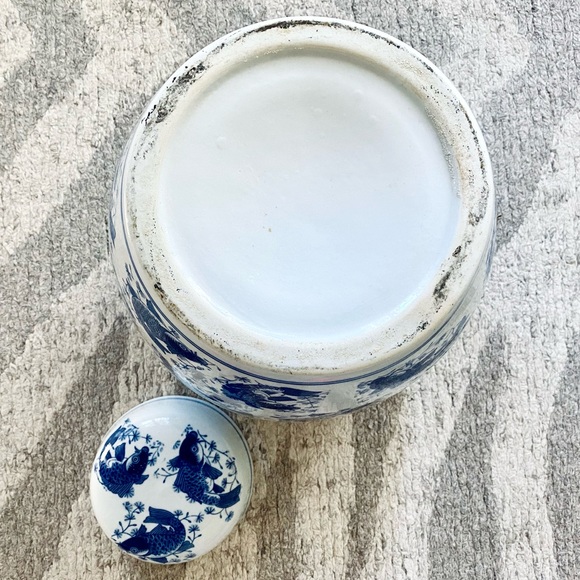 Large Vintage Chinoiserie Porcelain Blue And White Koi Ginger Jar - Picture 3 of 4